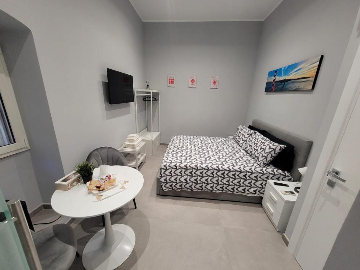 Raggio Di Sole Hotel Bari Kültér fotó